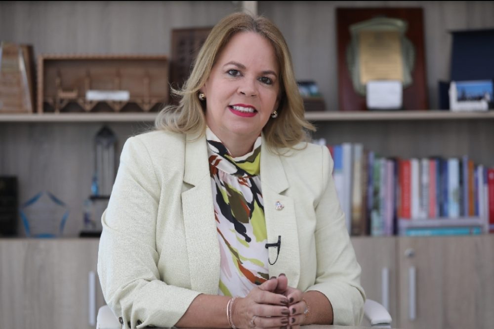 Prome Minister Evelyn Wever-Croes:PROME MINISTER CU PALABRA DI APRECIO Y GRADICIMENTO NA TUR FRONTLINERS