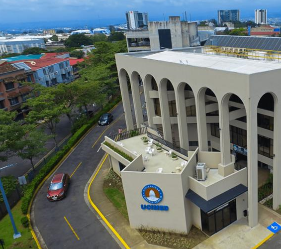 Costa Rica ta un opcion atractivo pa studiantenan ku kier studia den e richting di ciencias di bida i salud