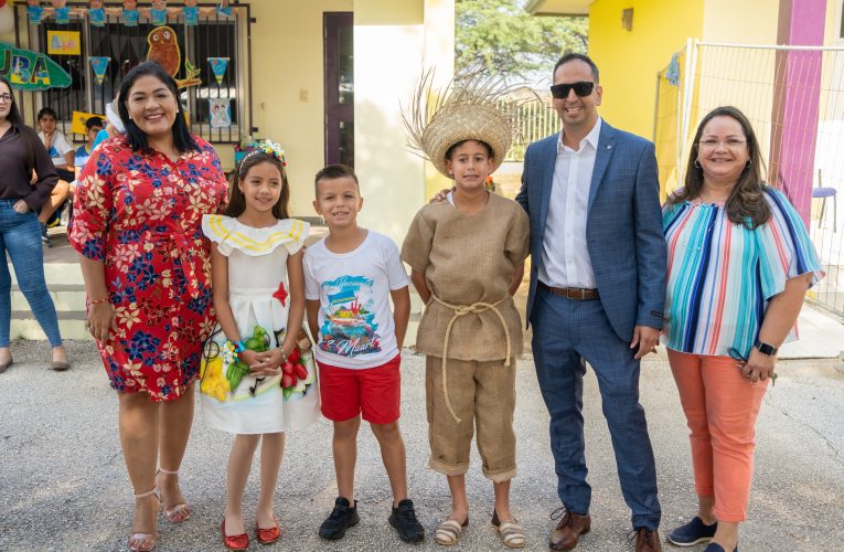Minister Dangui Oduber: SCOL BASICO WASHINGTON CU UN BUNITA CELEBRACION DI 18 DI MAART