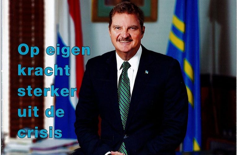Minister Maduro ta lamenta cu AVP ta critica donacion di Gobierno siendo cu tempo di AVP si Qredits tabata bon pa 350 mil florin y pa haci propaganda den revista ‘Aruba Dushi Tera’ di Mike Eman pa gana voto den eleccion 2017