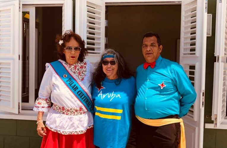 Un mil tres cien y pico bishitante a disfruta na MANA durante Himno y Bandera 2023