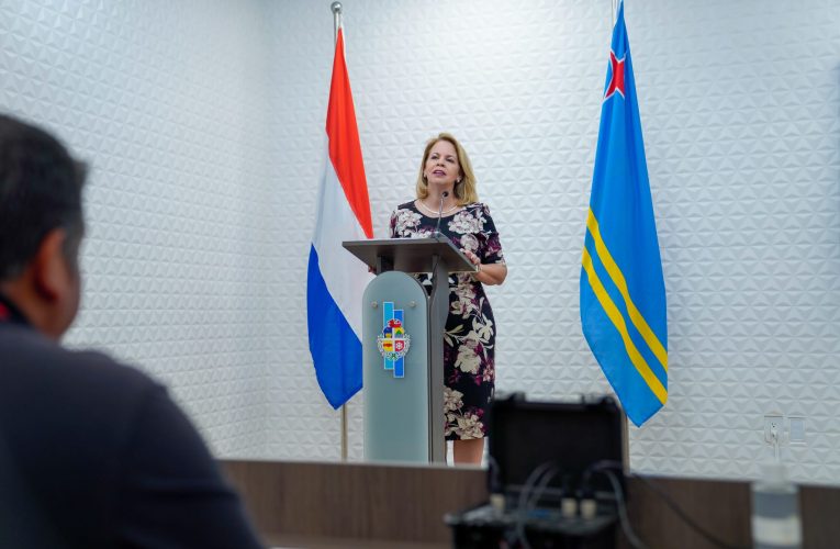 Prome Minister Evelyn Wever-Croes: GASTONAN DI OFICINA DI PROME MINISTER WEVER-CROES TA 9 MIYON FLORIN PA AÑA MAS ABOU CU E GASTONAN DI EX-PROME MINISTER EMAN