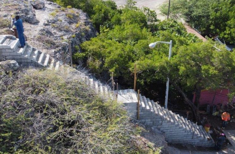 Minister Dangui Oduber: PROYECTO DI BABY BEACH TA KEDANDO CLA