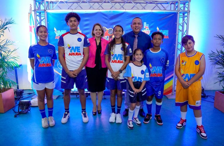 MINISTER ENDY CROES A LANSA WEGANAN ESCOLAR (WE) ARUBA 2023