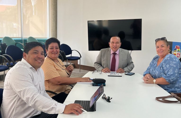 MINISTER ENDY CROES A REUNI CU DIRECTIVA DI ARUBA SPORT UNIE (ASU) UNDA A TRATA DIFERENTE PUNTO NA INTERES DI DEPORTE