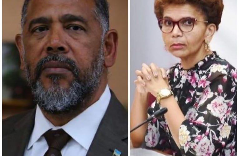 Secretario General di MEP: Parlamentario Gunn a brasa corupcion y a sinta den scochi di Benny Avestruz
