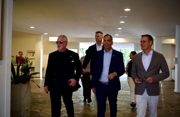 Minister Dangui Oduber: HILTON RESORT TA BAY INVERTI MAS DI 100 MIYON DOLLAR CUMINSANDO DI MEI 2023