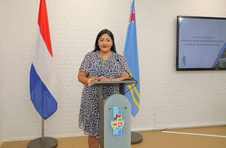 Minister di Finansa a duna relato di su biahe pa Hulanda y Washington DC:
