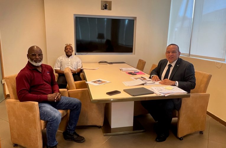 MINISTERIO DI DEPORTE TA SOSTENE TRANSMISION DI PELEANAN POPULAR DI BOXEO