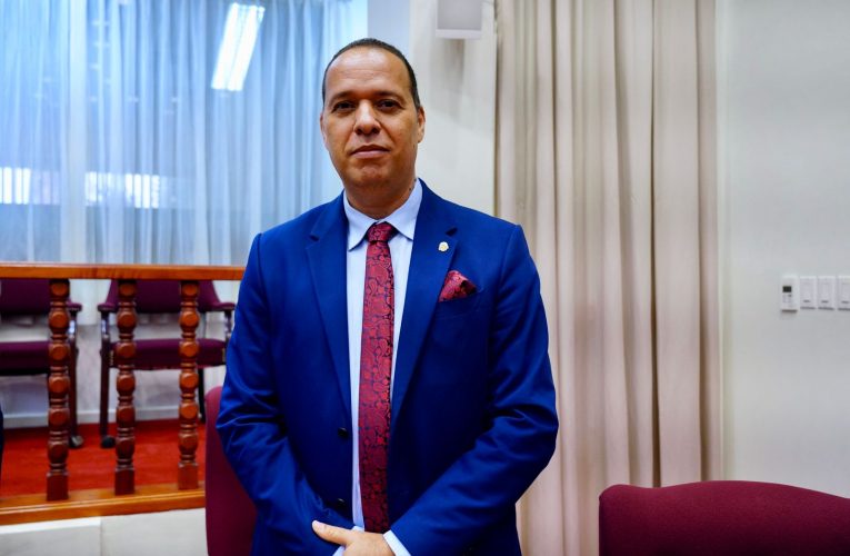 Parlamentario Marco Berlis (MEP): DIMP ta sigura cu e sistema di BBO na frontera no lo aumenta prijs di producto na Aruba