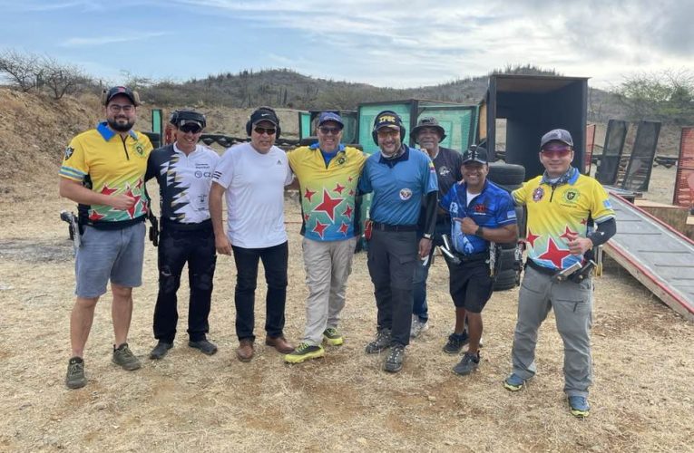 MINISTER ENDY CROES A ACUDI NA E GRAN APERTURA DI ARUBA OPEN 2023 DI E DEPORTE DI ‘PRACTICAL SHOOTING”