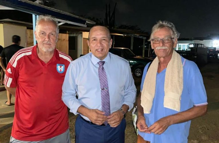 MINISTER ENDY CROES A BISHITA ENTRENAMENTO DI ARUSUR VETERANO