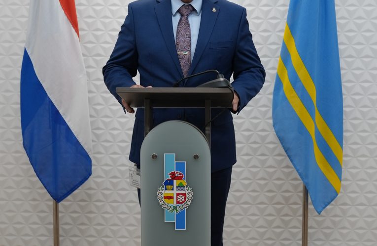 Minister Endy Croes: SCHOOLGELD DI SCOLNAN DI DPS NO LO AUMENTA