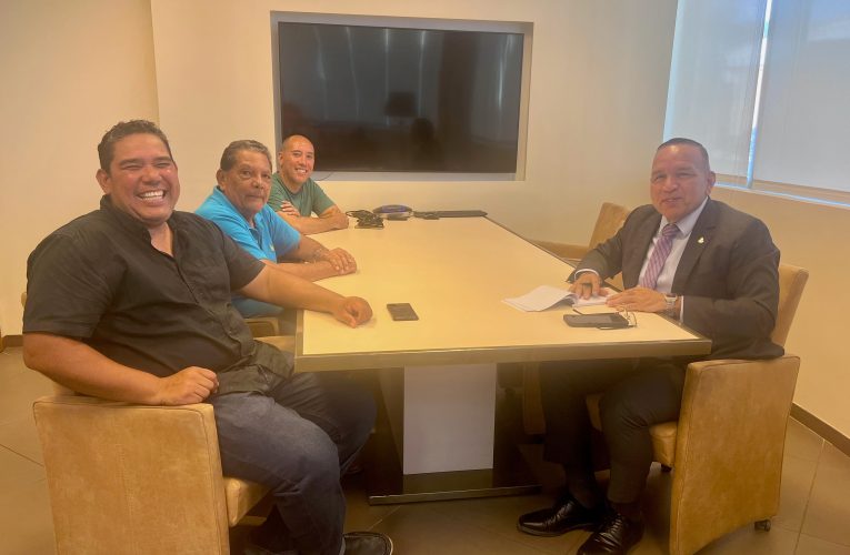 MINISTERIO DI DEPORTE, GOBIERNO DI ARUBA HUNTO CU AVB, FIFA Y LOTTO PA DEPORTE LO INVERTI DEN POYECTO DEPORTIVO MULTIFUNCIONAL NA BUBALI