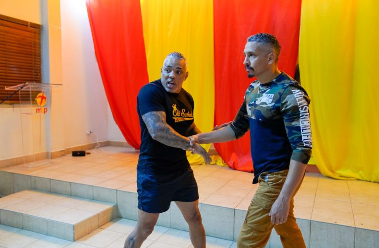 Partido MEP: FUNDACION FORMACION POLITICO NELSON ODUBER A ORGANISA ‘EXPLOSIVE SELF DEFENSE CLASS’ PA HENDE MUHE