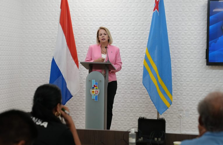 Prome Minister Evelyn Wever-Croes: NO TIN MAS INVESTIGACION PENAL ANDANDO DEN DIP