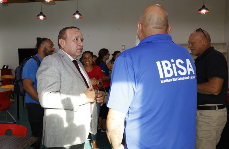 Minister Endy Croes: HUNTO CU CABESANTE- Y DOCENTENAN DI GYM A EVALUA WEGANAN ESCOLAR 2023 