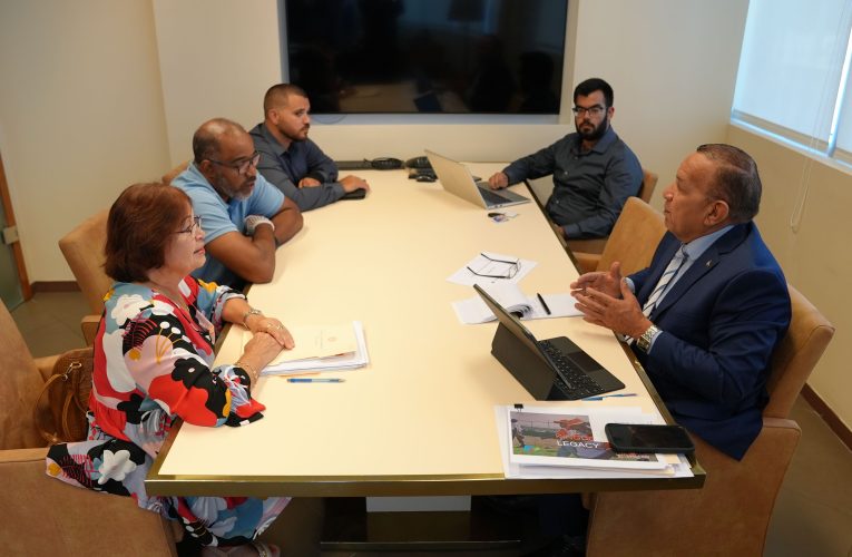MINISTER ENDY CROES A REUNI CU DIRECTIVA DI CLUB ESTRELLA