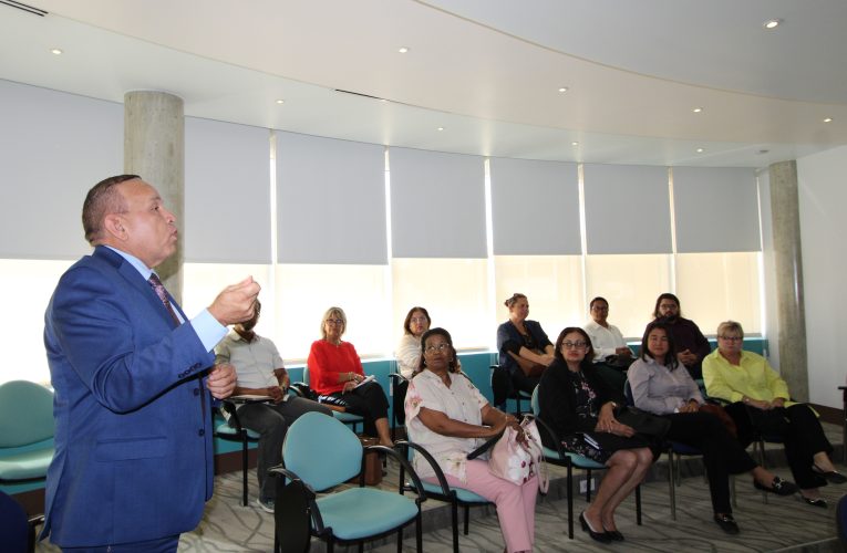Minister Endy Croes: PRONTO TA INSTALA CAMARA DI SIGURIDAD NA E.P.B. Y S.P.O. PA MITIGA PROBLEMA SOCIAL