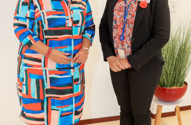 Minister di Finansa Xiomara Maduro: E LOGRO PA ELIMINA ATRASO NA DEPARTAMENTO DI IMPUESTO TA NA BENEFICIO DI UN Y TUR