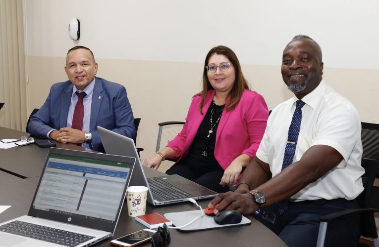 Minister Endy Croes: PRONTO LO PREPARA NOS STUDIANTENAN NA NECESIDAD DI MERCADO LABORAL