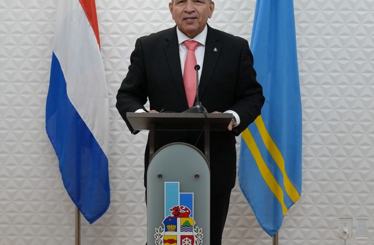 Minister Endy Croes: FLORIDA INSTITUTE OF TECHNOLOGY (FIT) TA OFRECE $25.000 BECA (SCHOLARSHIP) NA TUR STUDIANTE DI ARUBA