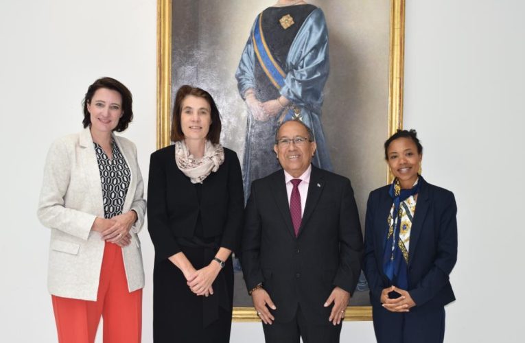 Prome Minister Evelyn Wever-Croes: PAIS ARUBA TA REUNI CU PRESIDENTE DI HOGE RAAD SEÑORA DINEKE DE GROOT