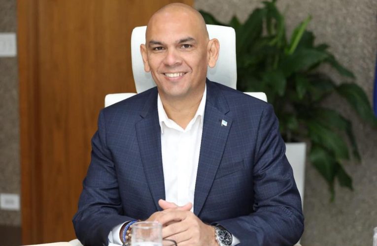 Otmar Oduber: SUPLIKA NA GOBIERNO Y PROME MINISTER PA HABRI DIALOGO AWO RIBA BAHAMENTO DI GASTO
