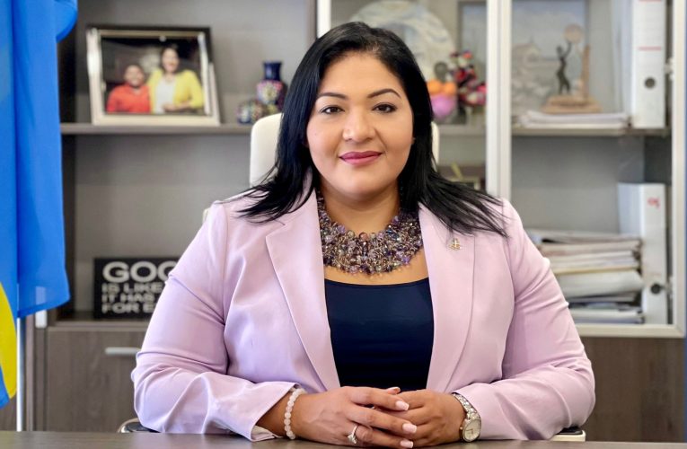 Minister di Finansa Maduro ta informa: NO TIN MOTIBO FISCAL PA SUBI PRIJS DI PRODUCTONAN CU INTRODUCCION DI BBO NA FRONTERA