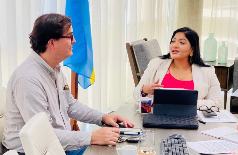 Fundacion Museonan Arubano ta presenta nan plan pa habri bek pa publico na Minister di Cultura