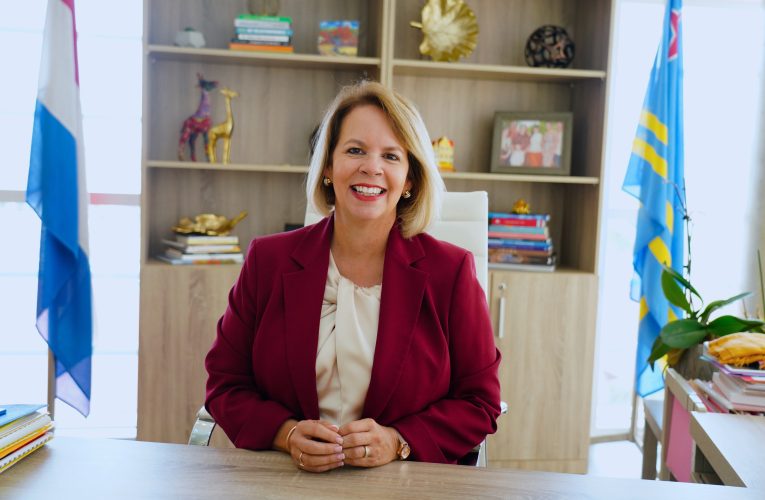 Prome Minister Evelyn Wever-Croes : SIMAN MUNDIAL DI LECHI MATERNO