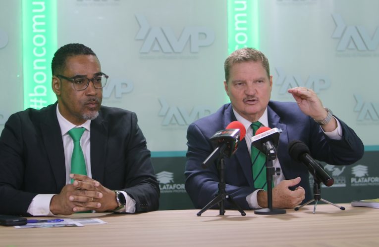 Lider di oposicion, mr. Mike Eman: 10 CEN AUMENTO PRIJS GASOLIN TA RESPONSABILIDAD DI EVELYNE WEVER CROES