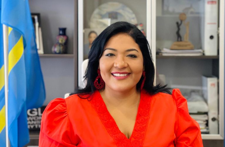Minister Maduro di Finansa: Parlamentario Marisol Tromp ta puro comedia, video, tik tok, buya y chercha cu ta nul komma nul na contenido