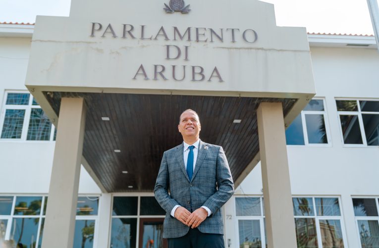 Parlamentario Marco Berlis (MEP):Proposicion pa bin cu un ley di integridad pa parlamento ainda ta riba mesa