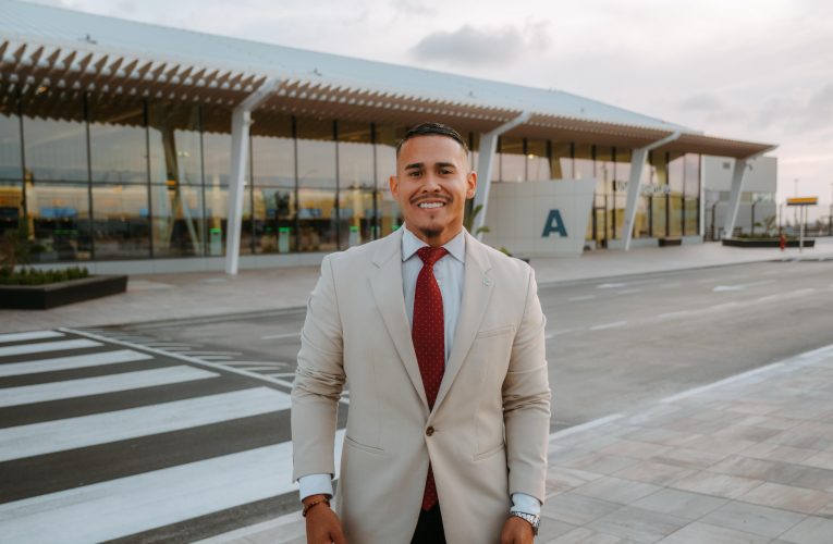Minister Wendrick Cicilia a inspecciona terminal nobo di aeropuerto
