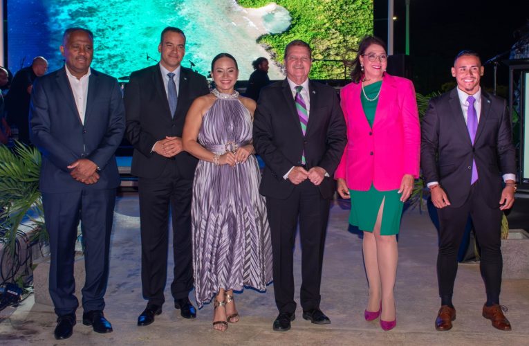 Instalacion di Gabinete AVP-Futuro: Durabilidad, prosperidad comparti y prudencia na prome luga
