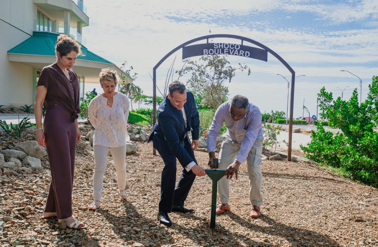 Minister Geoffrey Wever: Inauguracion di Shoco Boulvard na Iberostar JOIA