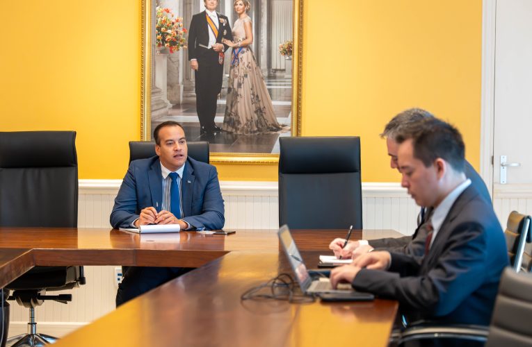 Minister Geoffrey Wever: Delegacion di Moody’s na Aruba pa evalua rating financiero