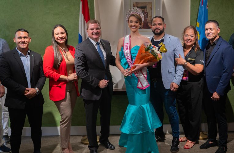 Gabinete AVP-Futuro ta felicita Miss Teen Universe 2025 Guizza Maria Steenvoorde