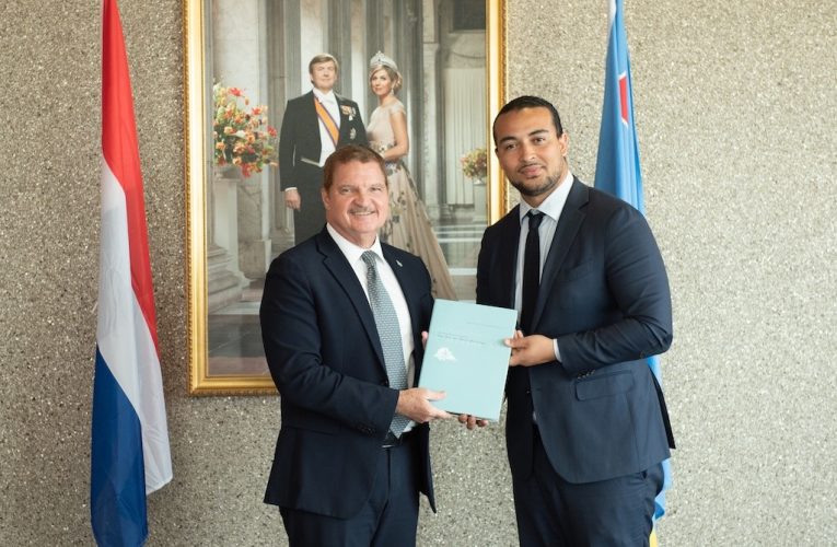 Don Ceder di Tweede Kamer: E Gobierno nobo di Aruba tin ambicion nobo