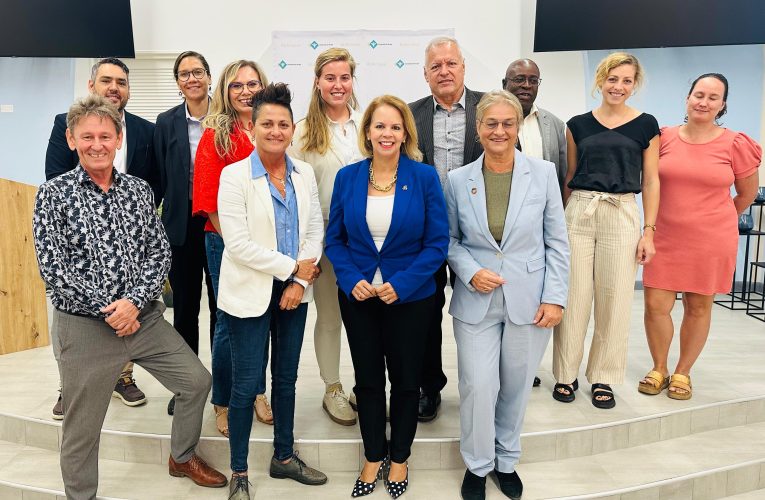 Parlamentario Evelyn Wever-Croes: UNIVERSIDAD DI ARUBA A ORGANISA UN SEMINARIO RIBA E SISTEMA ELECTORAL DI PAIS ARUBA