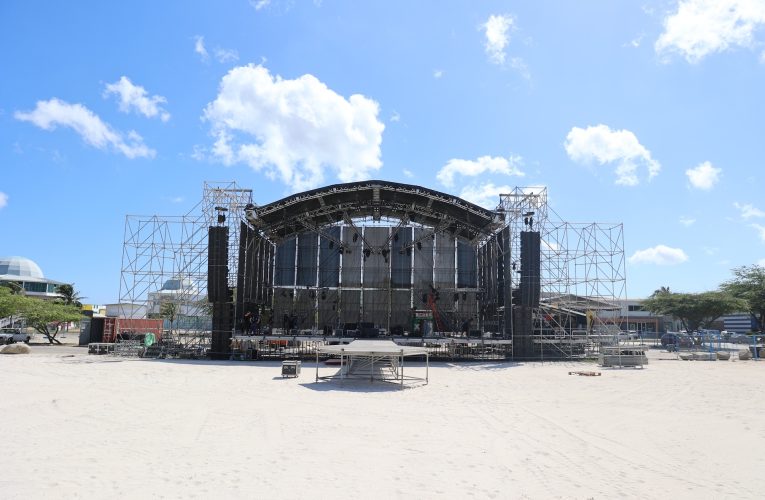 TA FALTA UN SIMAN PA BRIGHT SUMMER FESTIVAL