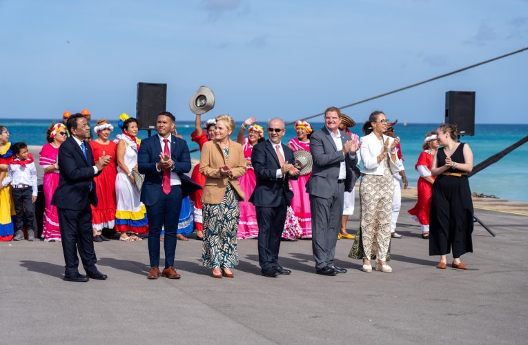 ARC Gloria: Embahador di Colombia riba lama