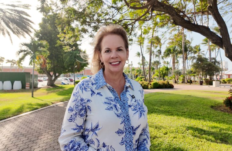 Parlamentario Evelyn Wever-Croes : AINDA PAIS ARUBA TA SIN LIDERSAGO, SIN TRANSPARENCIA, Y SIN UN COMPROMISO PA BAY DILANTI