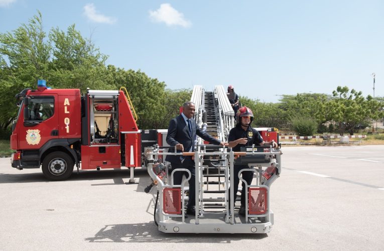 Post Tango a presenta nan “Ladderwagen” nobo